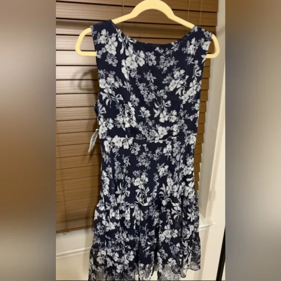 Women's clothing (330) - Picture 7 of 8